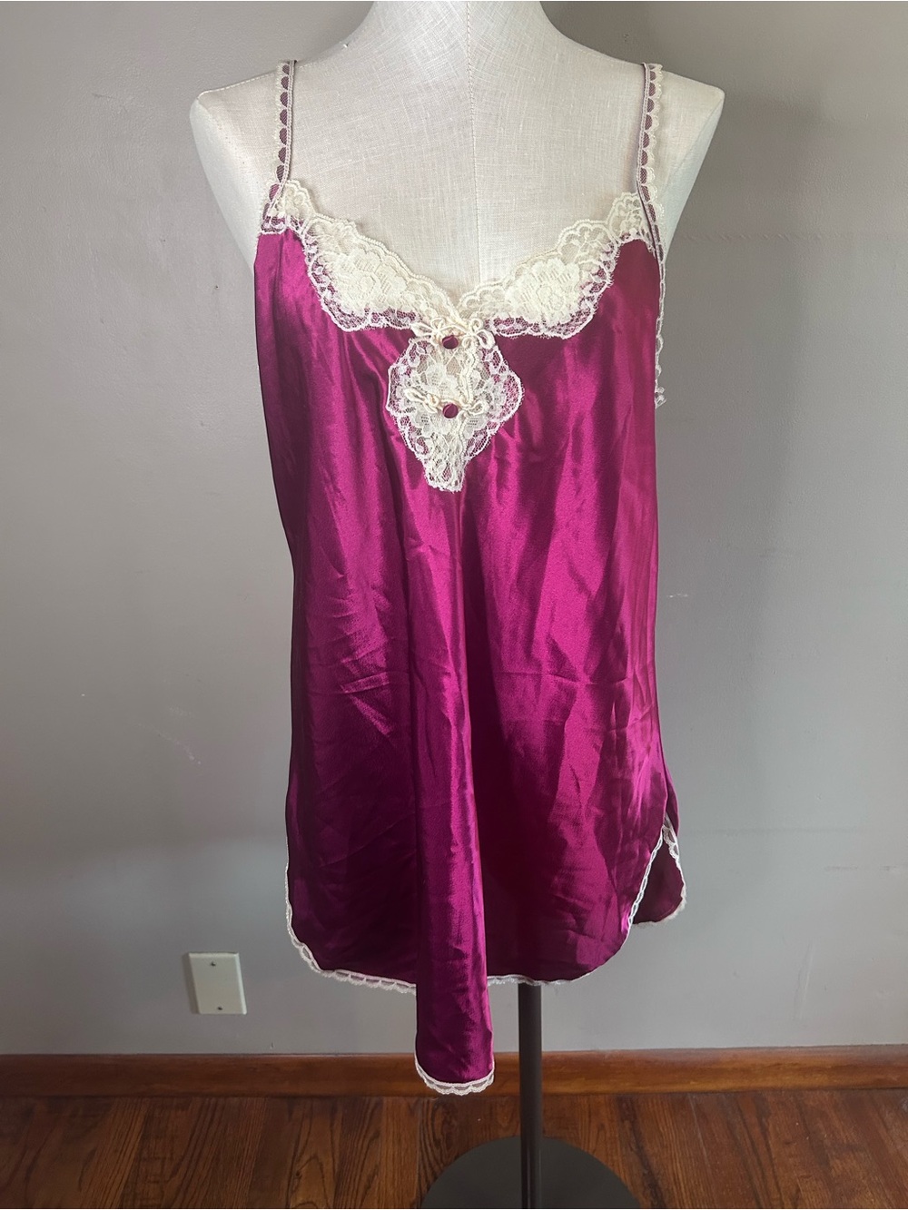 Magenta Satin Slip with Cream Lace Trim Nightie L Vintage Angelina